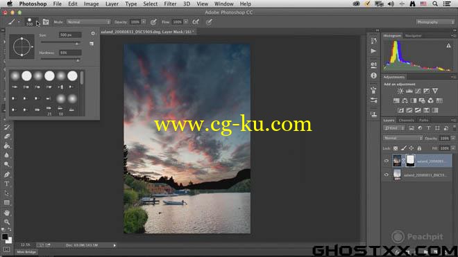 Peachpit Press - Adobe Photoshop CC and Adobe Lightroom 5 Workflow Learn by Video的图片1