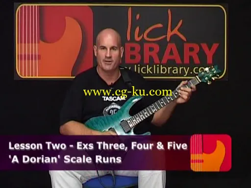 Lick Library – Ultimate Guitar Techniques – Two Handed Tapping – DVD/DVDRip (2005)的图片2