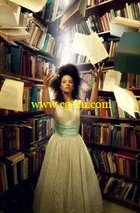 Floating Books Fierce Looks的图片1