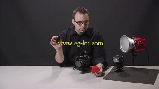 Fundamentals of Still Life and Product Photography (2015)的图片2