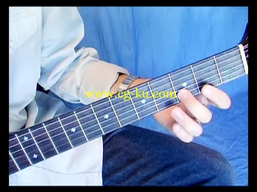 Desi Serna – CAGED Template Chord System的图片3