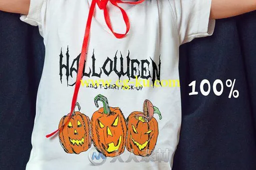 万圣节主题儿童照展示PSD模板Halloween Kids T-Shirt Mock-Up的图片1