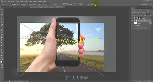 Photoshop创意手机公路元素海报合成视频教程的图片3