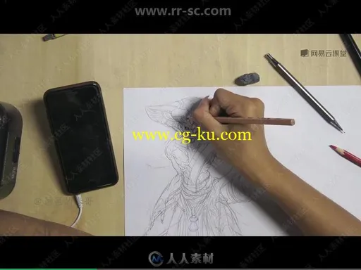 手绘人体结构实例训练视频教程的图片3