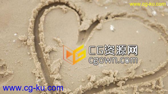 沙滩上手绘爱心全高清实拍视频素材 Heart Sand 免费下载的图片1