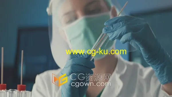4K实拍视频医疗专业人员流感病毒采样拭子放入研究实验室试管中的图片1